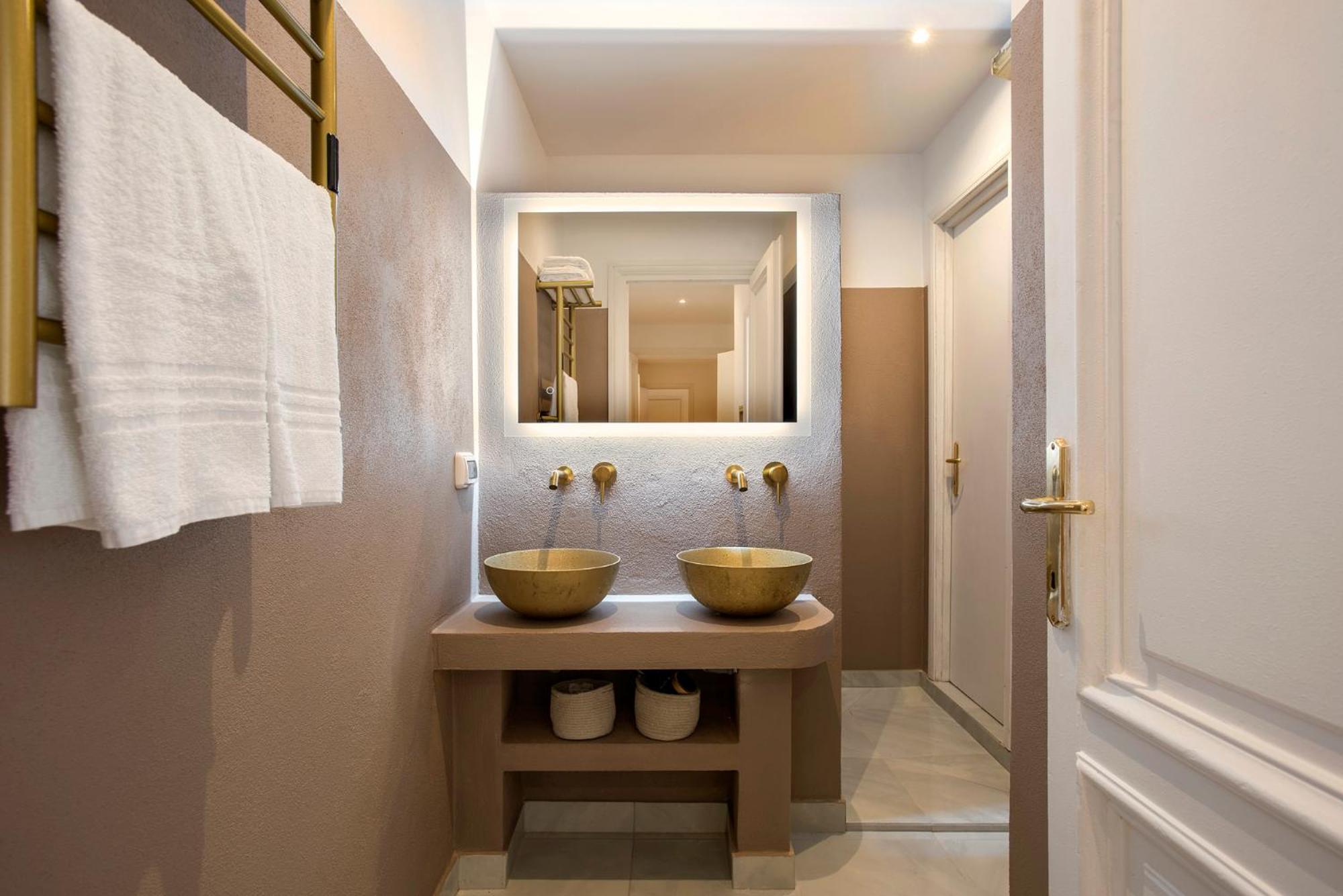 Sant'agnese Metro Apartment *
